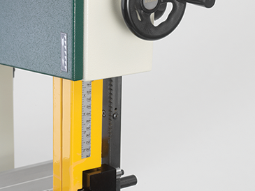 Record Power SABRE-350 14" Bandsaw with Cabinet Stand